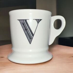 ✨”V” Monogrammed Mugs by ANTHROPOLOGIE✨